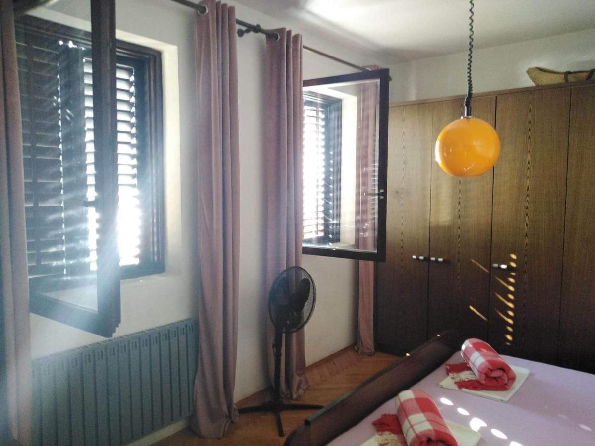 Apartment Franjo Senj  Zewnętrze zdjęcie